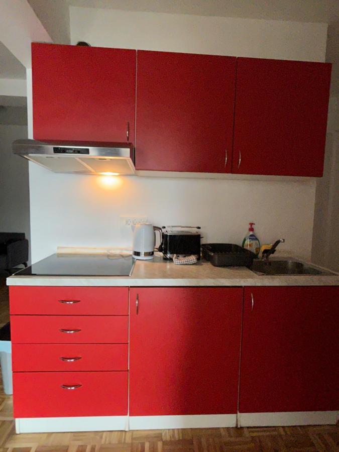 Apartma Lunca 1 Ljubljana Bagian luar foto